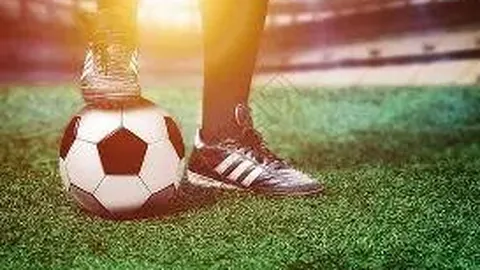 《曼联特讯：伤员与停赛将士将齐聚VIP专属区，与球迷客户零距离互动》