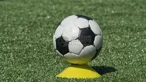 《穆斯卡特无辜遭误解？一场赛后言论引发的争议，真相究竟如何？》